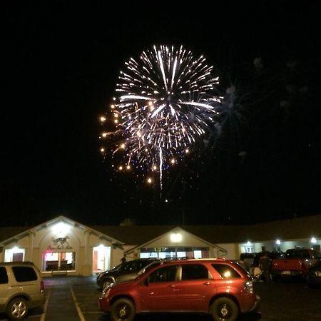 Pacer Inn & Suites Motel Delaware Exterior foto