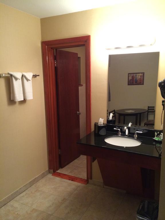 Pacer Inn & Suites Motel Delaware Habitación foto